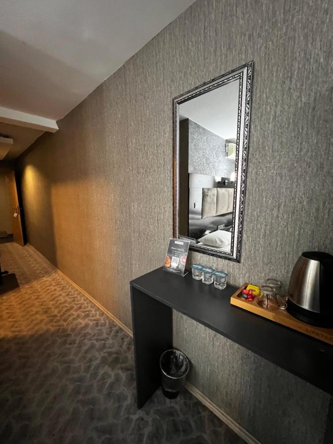 Blue Point Hotel Istanbul Bagian luar foto